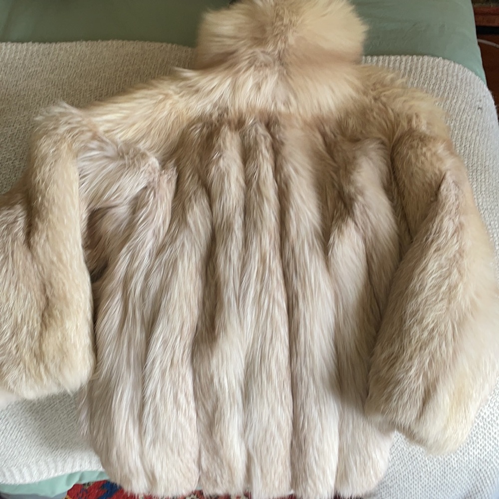 Blonde vintage fox fur coat - Picture 4 of 17